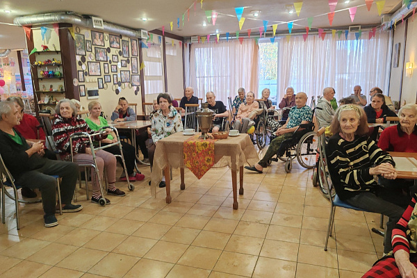Сегодня был чудесный день, полный на события. Сегодня поздравляли наших любимых проживающих с празд… — фото 5