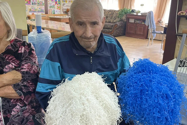 Сегодня мы праздновали День ВМФ и встречали выходные с песнями и танцами под аккомпанемент аккордео… — фото 4
