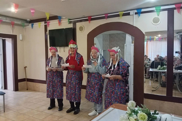 Сегодня был чудесный день, полный на события. Сегодня поздравляли наших любимых проживающих с празд… — фото 2